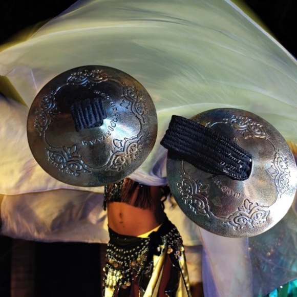 Belly Dancing Book and CD Kit NWT - Picture 8 of 8